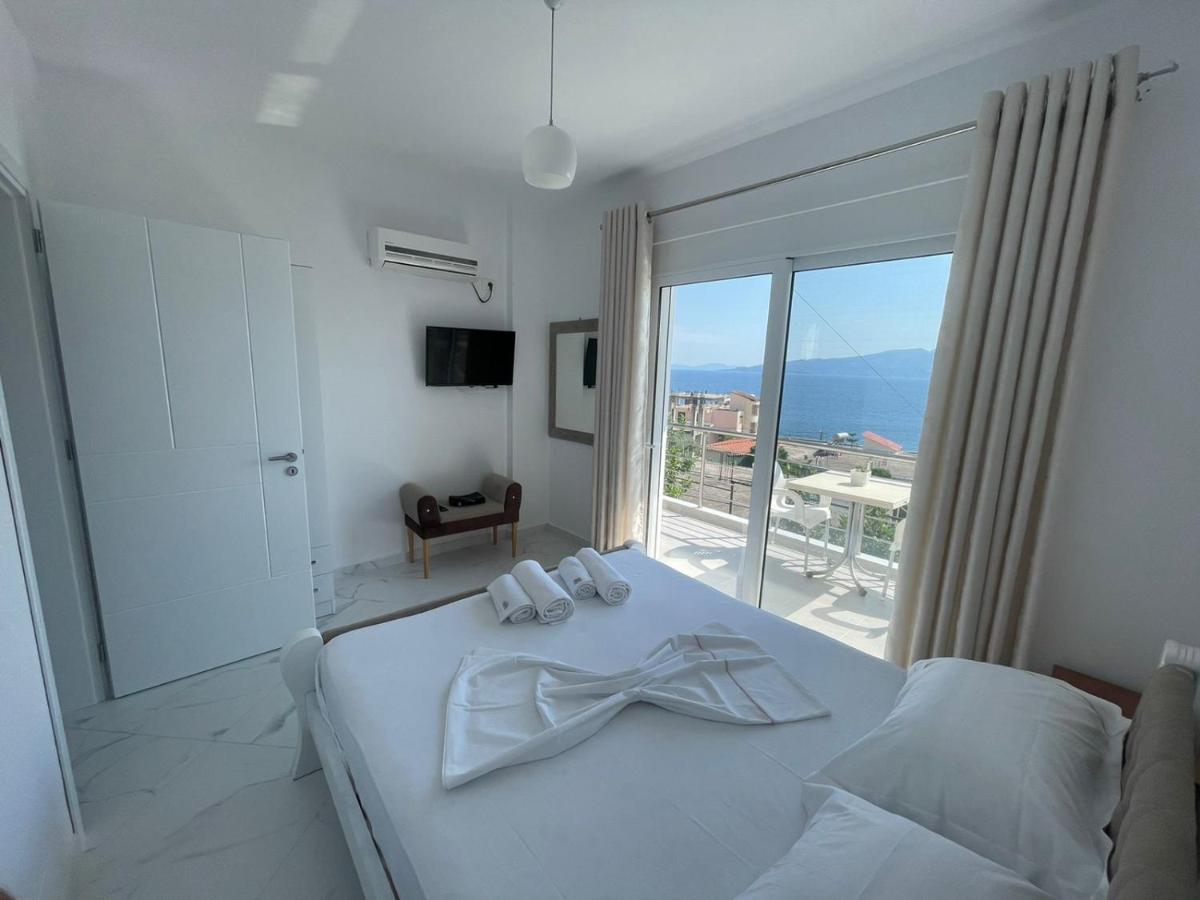 Villa Eden Breeze Sarandë 外观 照片