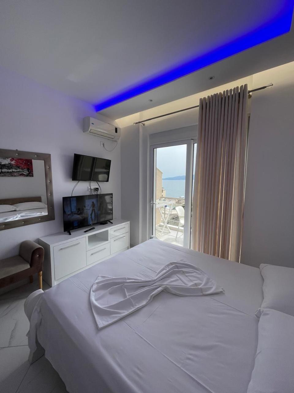 Villa Eden Breeze Sarandë 外观 照片
