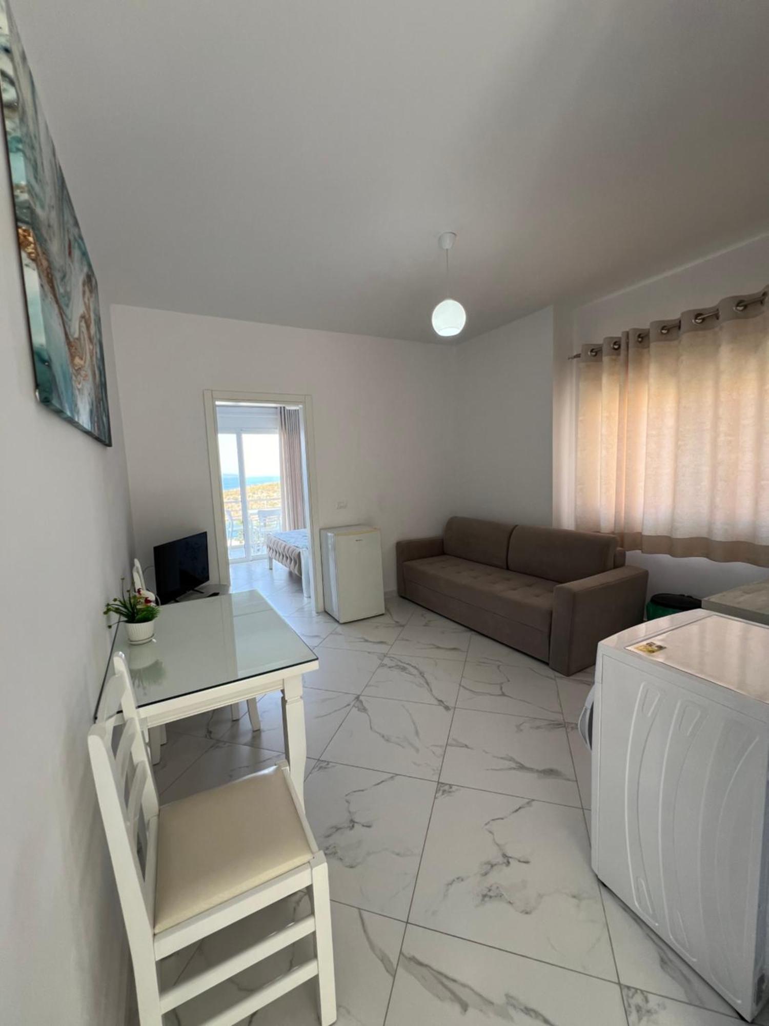 Villa Eden Breeze Sarandë 外观 照片