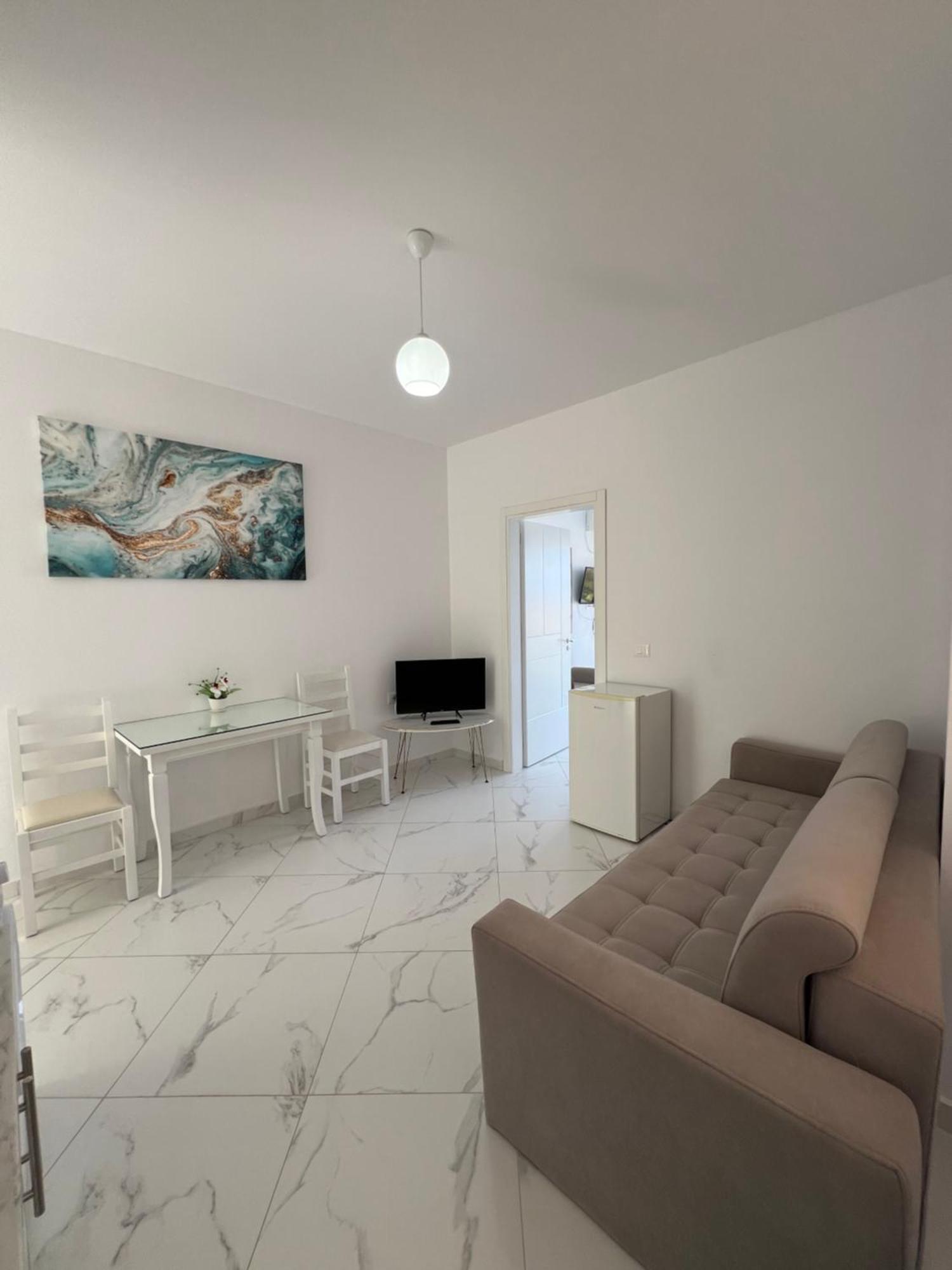 Villa Eden Breeze Sarandë 外观 照片